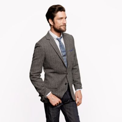 Ludlow sportcoat with double vent in herringbone Italian wool