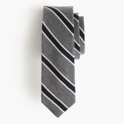 English wool tie in heritage stripe