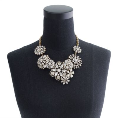 Flower lattice necklace