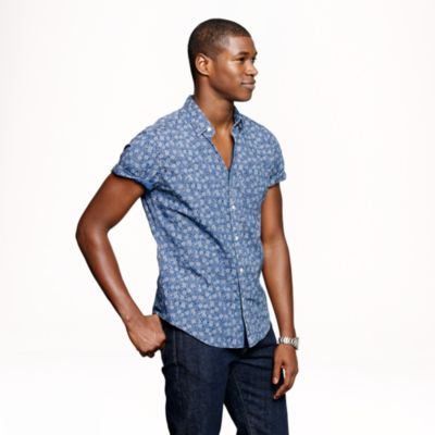 Short-sleeve shirt in indigo floral