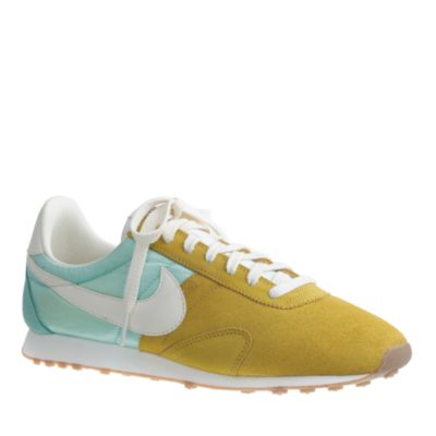 nike pre montreal women's