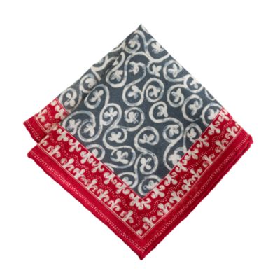 Linen pocket square in contrast swirl