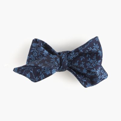 English silk bow tie with embroidered leaves