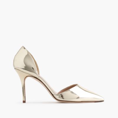 Gold pumps