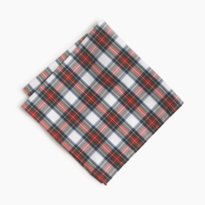 Cotton pocket square in classic tartan