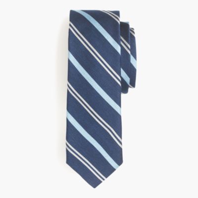 English silk tie in navy multistripe